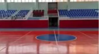 Altıntaş Kapalı Spor Salonu yeni döneme hazır