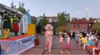 'Mahallemde Şenlik Var' ekibi Fatih Sultan'da