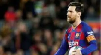 Manchester City, Lionel Messi'ye 100 milyon euro ve 3 oyuncu teklif edecek