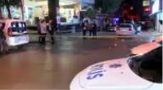 BAHÇELİEVLER'DE SİLAHLI SALDIRI: 2'Sİ AĞIR, 5 YARALI