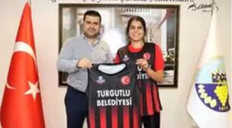 Turgutlu Belediyespor'a Amerika'dan transfer