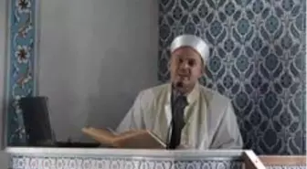 Köy imamı kullandığı traktörün altında kalarak hayatını kaybetti