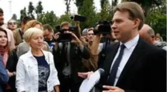 Belarus: Ülkede kalan son muhalif liderlerden Znak 'maskeli kişiler tarafından kaçırıldı'