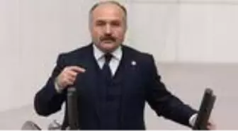 Erhan Usta kimdir? İYİ Parti grup başkavekili Erhan Usta kaç yaşında, nereli?