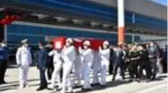 Son dakika haberi... İdlib şehidi Tuğgeneral Erdoğan'ın naaşı Çanakkale'ye getirildi