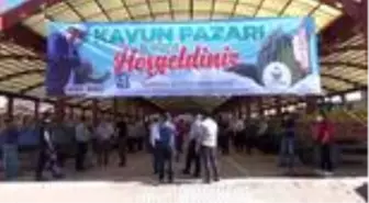 Son dakika haberi... Kahramankazan'daki kavun pazarı dualarla açıldı