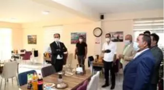 Kaymakam Solak kafe açılışına katıldı