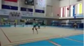 Ritmik Cimnastikçiler, olimpiyatlara giden ilk Türk takımı olmak istiyor