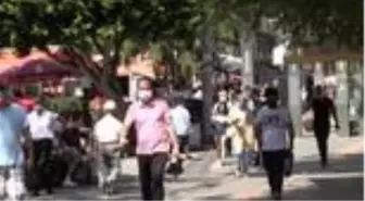 Son dakika... Zorunluluğa rağmen maske takmamakta direnenler kameraya yansıdı