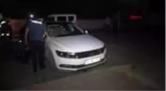 Adana 'Dur' ihtarına uymadılar, kovalama sonucu yakalandılar