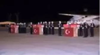 Şehit askerler için tören düzenlendi