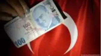 Türk Lirasına kredi notu baskısı