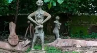 Nijeryalı porno yıldızı 'kutsal mekanda çekim yaptığı' gerekçesiyle tutuklandı