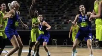 1. Leyla Atakan Cup: İzmit Belediyespor: 52 - Fenerbahçe Öznur Kablo: 49