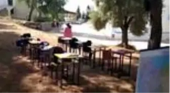 Manavgat'ta bir okul 'Hababam' gibi dersleri açık havada yapıyor