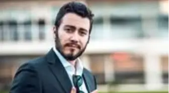 Koronavirüse yakalanan ünlü YouTuber Enes Batur, karantinadan kaçtı