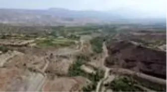 Artan ekili araziler ve kuraklık nedeniyle Göyne Barajı'nın suyu erken bitti