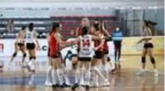 Çan Gençlik Kalespor - Beylikdüzü Voleybol İhtisas: 3-0