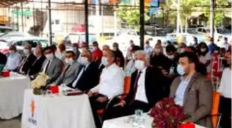 Sarıgöl AK Parti'de yeni başkan Nihat Demirci oldu