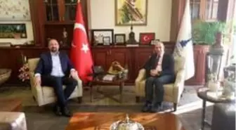 İzmir Büyükşehir Belediyesinde Çiğli zirvesi