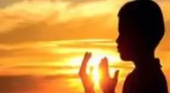 Yemek Duası (Sofra Duası) okunuşu ve yazılışı nedir? Yemek duası nasıl okunur? Yemek duası Arapça ve Türkçe meali