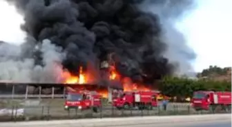 Tokat'taki AVM'de faciadan dönüldü: Saatler süren çalışma sonunda çıkan yangın kontrol altına alındı