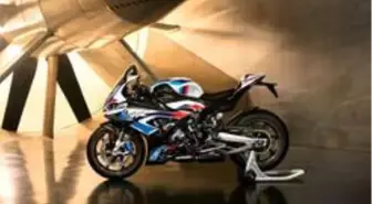 BMW Motorrad'dan ilk M motosikleti: BMW M 1000 RR