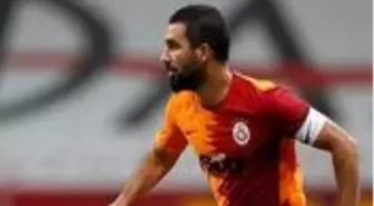 Arda Turan, Glasgow Rangers maçının kadrosundan çıkarıldı