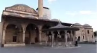 Hazreti Mevlana'nın 813. doğum yıl dönümü etkinlikleri