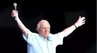 David Attenborough: Instagrama 'hızlı' giriş yapan 94 yaşındaki çevreci ve belgesel yapımcısı...