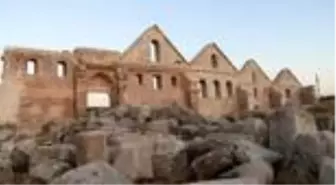 Harran Üniversitesinin akademik yıl açılışı Harran'daki ören yerinde yapıldı