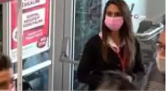 Meme kanserine pembe maske ile dikkat çektiler