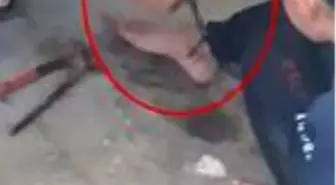 Evdeki yangında zincirli bulunan çocuk: Çok korktum