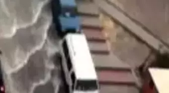 EDİRNE - TEKİRDAĞ VE BURSA'DA YAĞIŞ: EV VE İŞYERLERİNİ SU BASTI, BİNA ÇÖKTÜ,  DUVAR YIKILDI