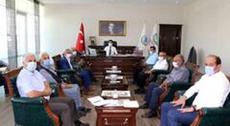 Yenişehir Kaymakamı Beşikci muhtarlarla bir araya geldi