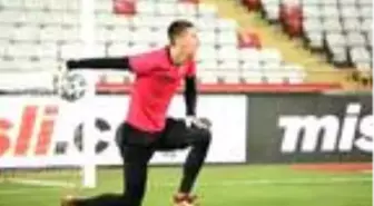 Denizlispor'da Pantilimon güven verdi