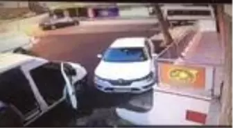 Kartal'da beyaz eşya deposundan hırsızlık, güvenlik kamerasına yansıdı