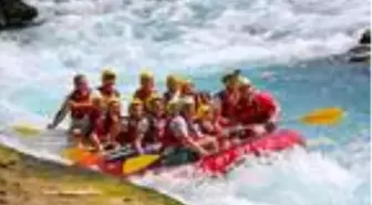 Rafting sezonu uzadı