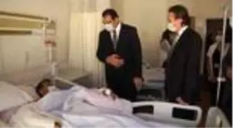 Son dakika! AK Partili Yavuz, trafik kazasında yaralanan Yunus polislerini hastanede ziyaret etti