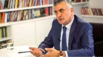 Adil Gür kimdir? Nereli, kaç yaşında, mesleği ne? Hayatı ve hakkında bilgiler!