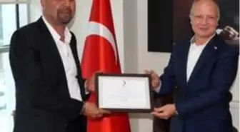 Kızılay bağışçılarından eğitime destek