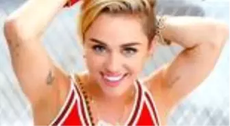 Miley Cyrus kimdir? Miley Cyrus kaç yaşında? Miley Cyrus albümleri neler?