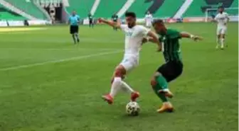 Misli.com 2. Lig: Sakaryaspor: 2 Pazarspor: 1