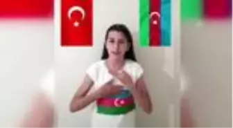 Öğrenciler, Azerbaycan'a işaret diliyle şiir okuyarak destek verdi