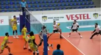 Efeler Ligi: Bingöl Solhan Spor: 3 Arhavi Voleybol: 0