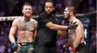 Khabib Nurmagomedov, Justin Gaethje'yi mağlup ederek profesyonel dövüş hayatını sonlandırdı