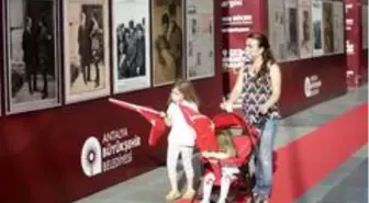 97.yıl sergisinde tarihe yolculuk