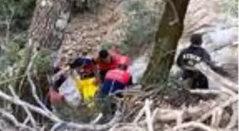 Cip uçuruma yuvarlandı, sürücü öldü