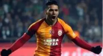 Didier Drogba'yı yakalayan Falcao, eski G.Saraylı Elmander'in gol sayısına ulaşmayı hedefliyor