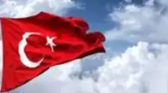 Kulüplerin sosyal medyadan yaptığı İstiklal Marşı paylaşımları büyük beğeni topladı